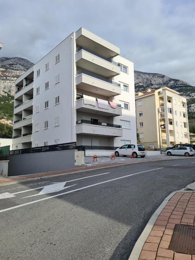 Mariposa Makarska 83m2 new apartment with garage Bagian luar foto